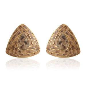 Triangle enamel studs