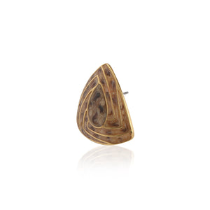 Triangle enamel studs