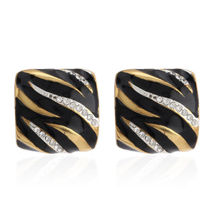 Black Enamel Square modal Stud
