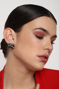 Black Enamel Square modal Stud