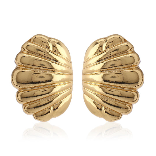 Leaf Gold stud Earrings