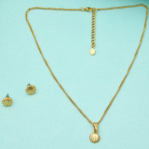 Modern Gold plated Atlantic bay shell Necklace