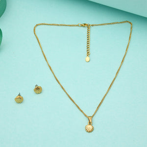 Modern Gold plated Atlantic bay shell Necklace
